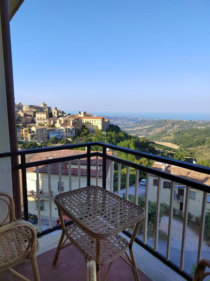 B&B La Finestra Sul Mare リパトランソーネ エクステリア 写真